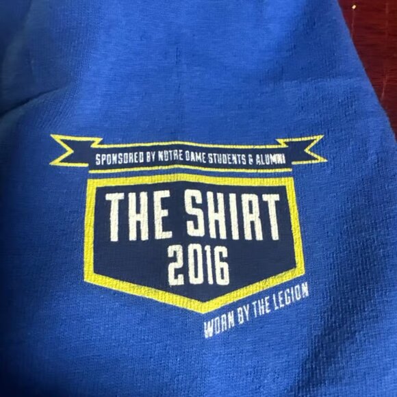 Notre Dame Shirt Mens Small Blue Fighting Irish Rise Above NCAA - Picture 2 of 3